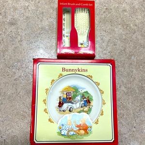 NIB Royal Doulton Bunnykins plate and brush and comb set.